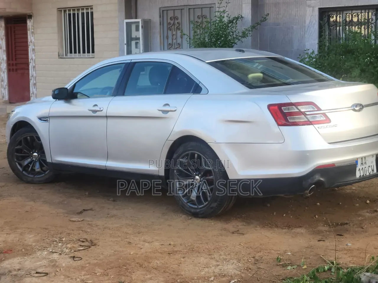 Ford Taurus 2014 Gris