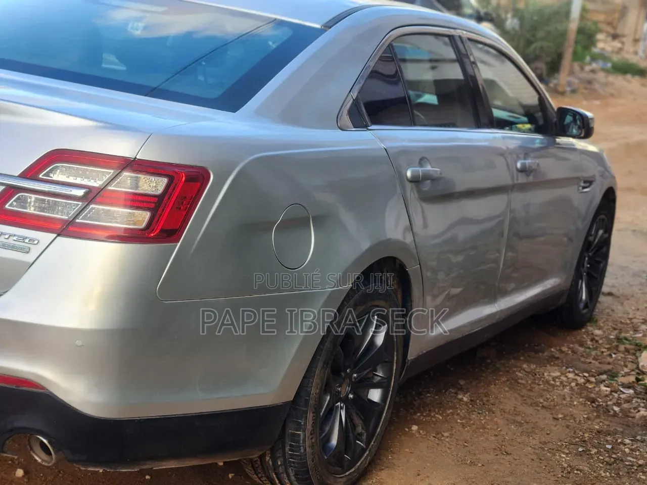 Ford Taurus 2014 Gris