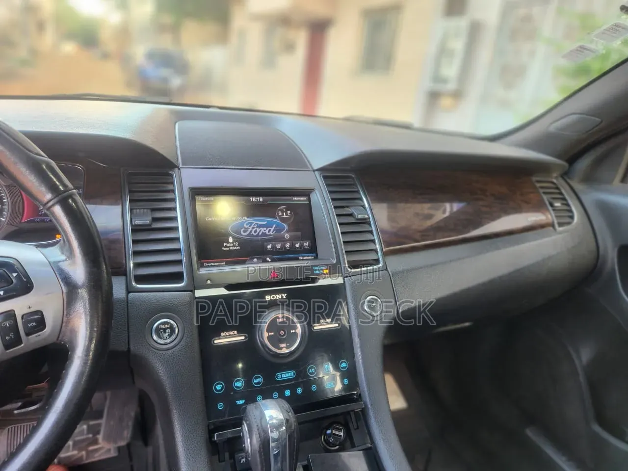 Ford Taurus 2014 Gris