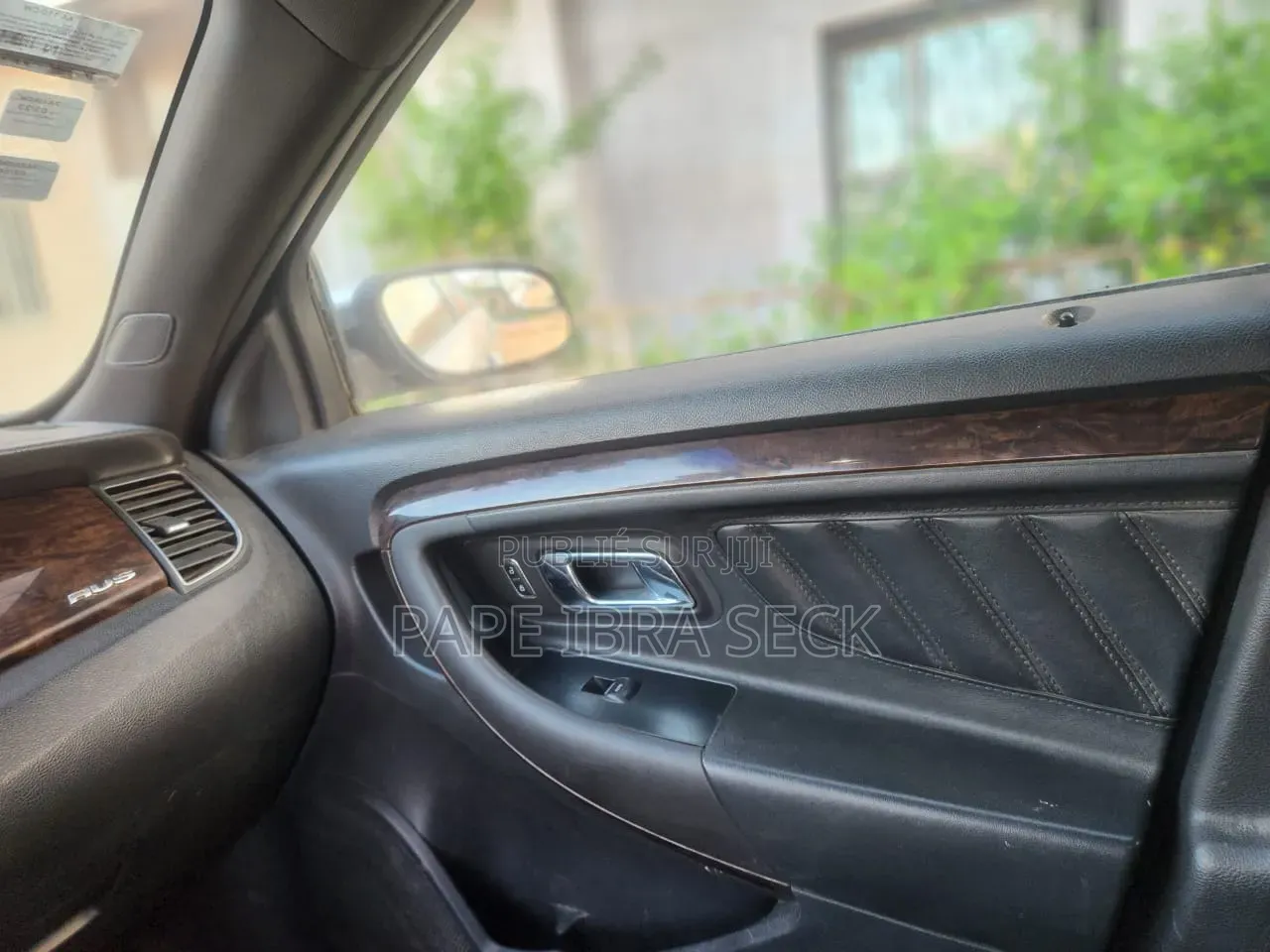 Ford Taurus 2014 Gris
