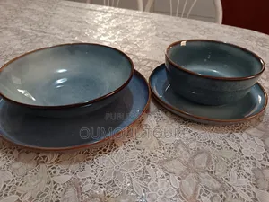 Vaisselle, Assiettes, Ensemble Petit Déjeuner, Diner,