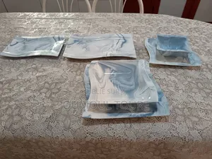 Vaisselle, Assiettes, Ensemble Petit Déjeuner, Diner,