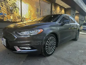 Ford Fusion 2017 Gris