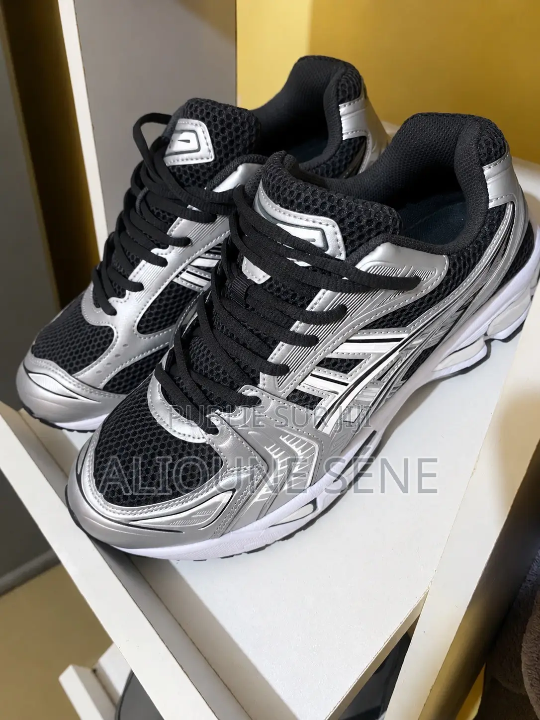 Boots Asics