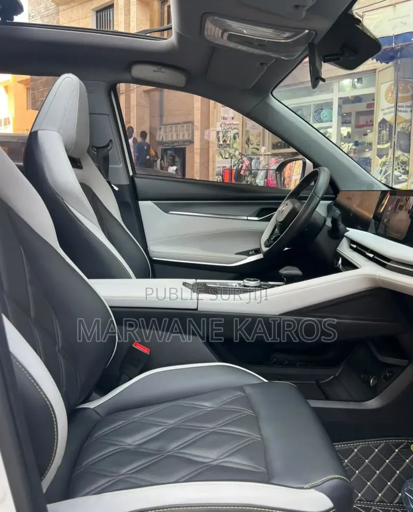 Changan UNI-K 2025 Blanc