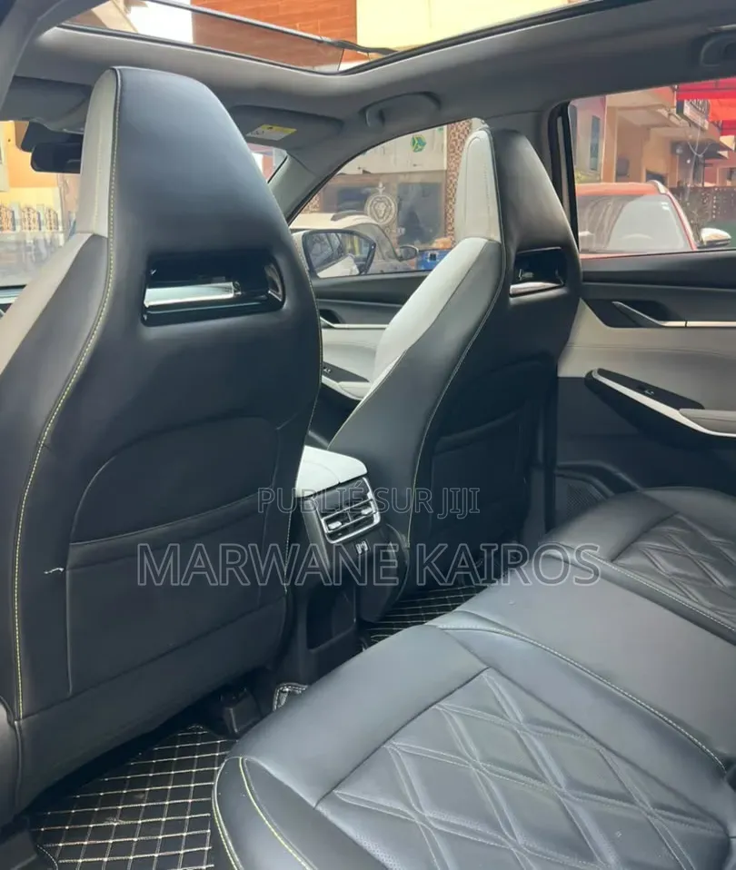 Changan UNI-K 2025 Blanc