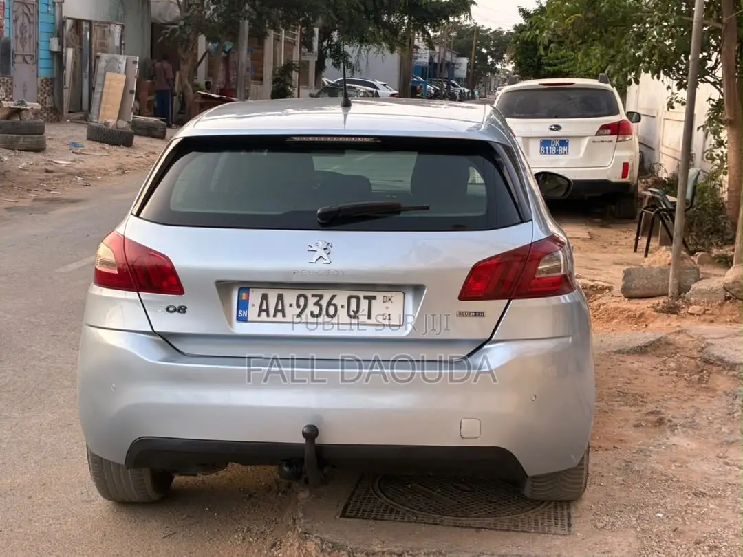 Peugeot 308 2016 Gris