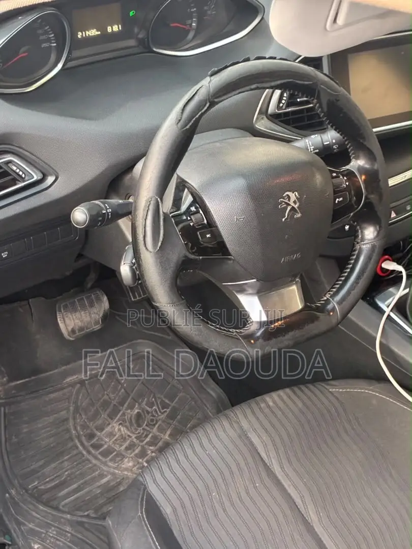 Peugeot 308 2016 Gris