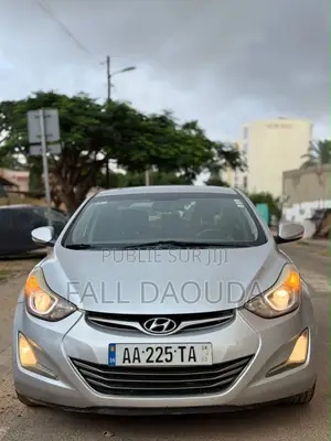 Hyundai Elantra 2017 Gris