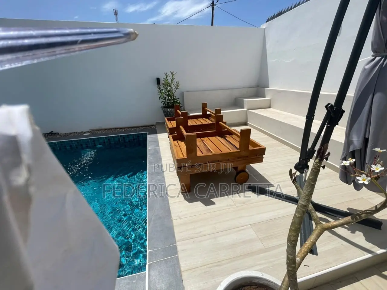 Meublé 3chbre Villa dans Sindia à Vendre