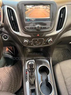 Chevrolet Equinox 2018 Gris