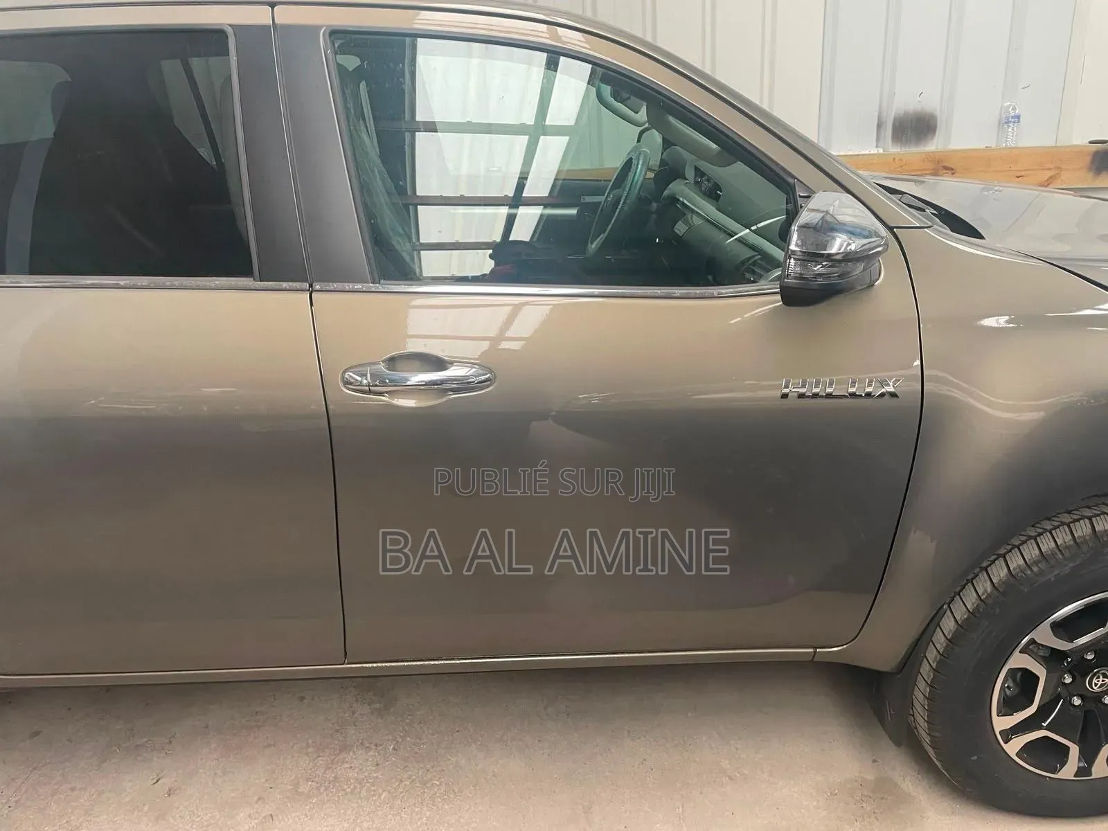 Toyota Hilux 2026 Gris