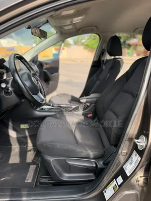 Mazda 3 2016 Gris