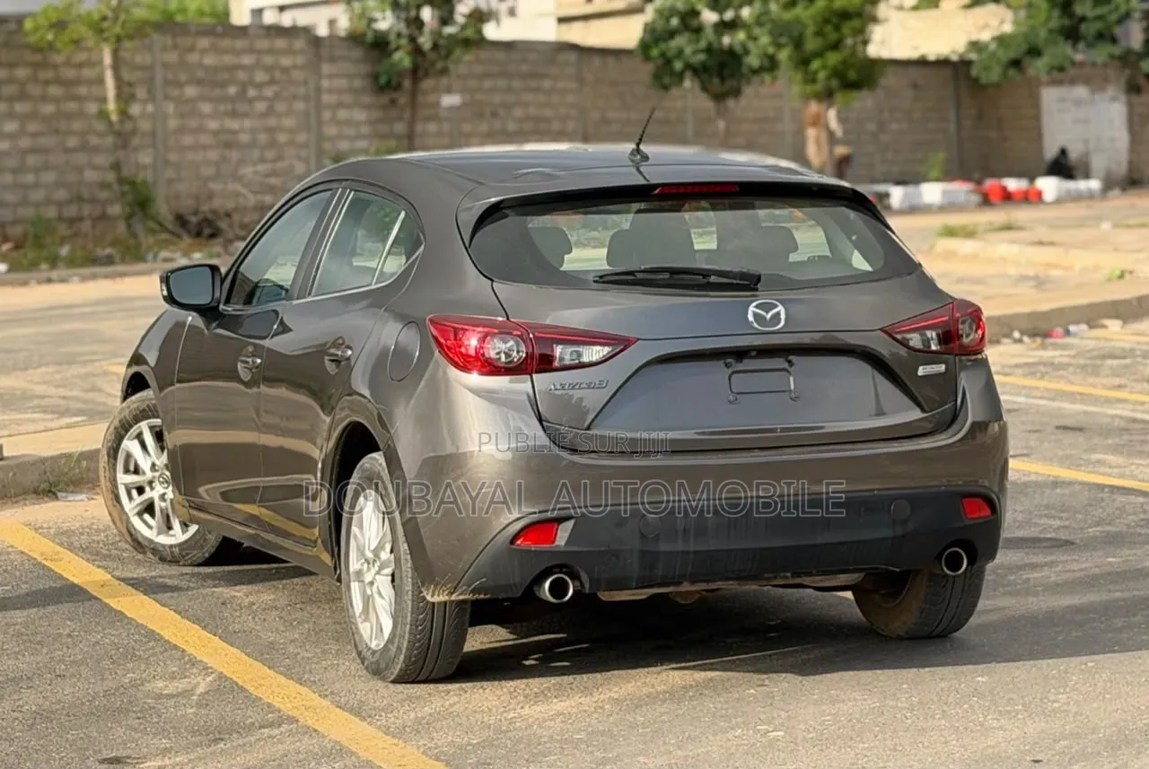 Mazda 3 2016 Gris