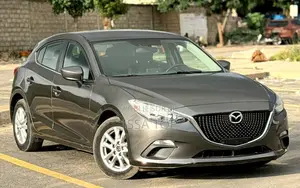 Mazda 3 2016 Gris