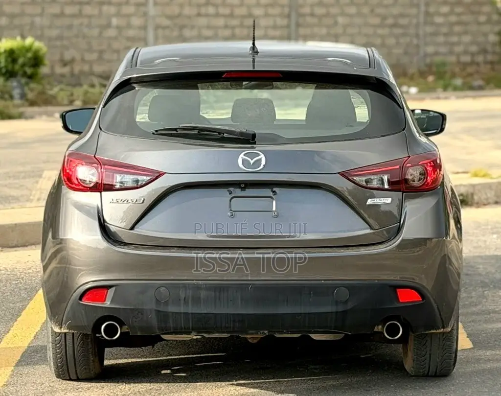 Mazda 3 2016 Gris