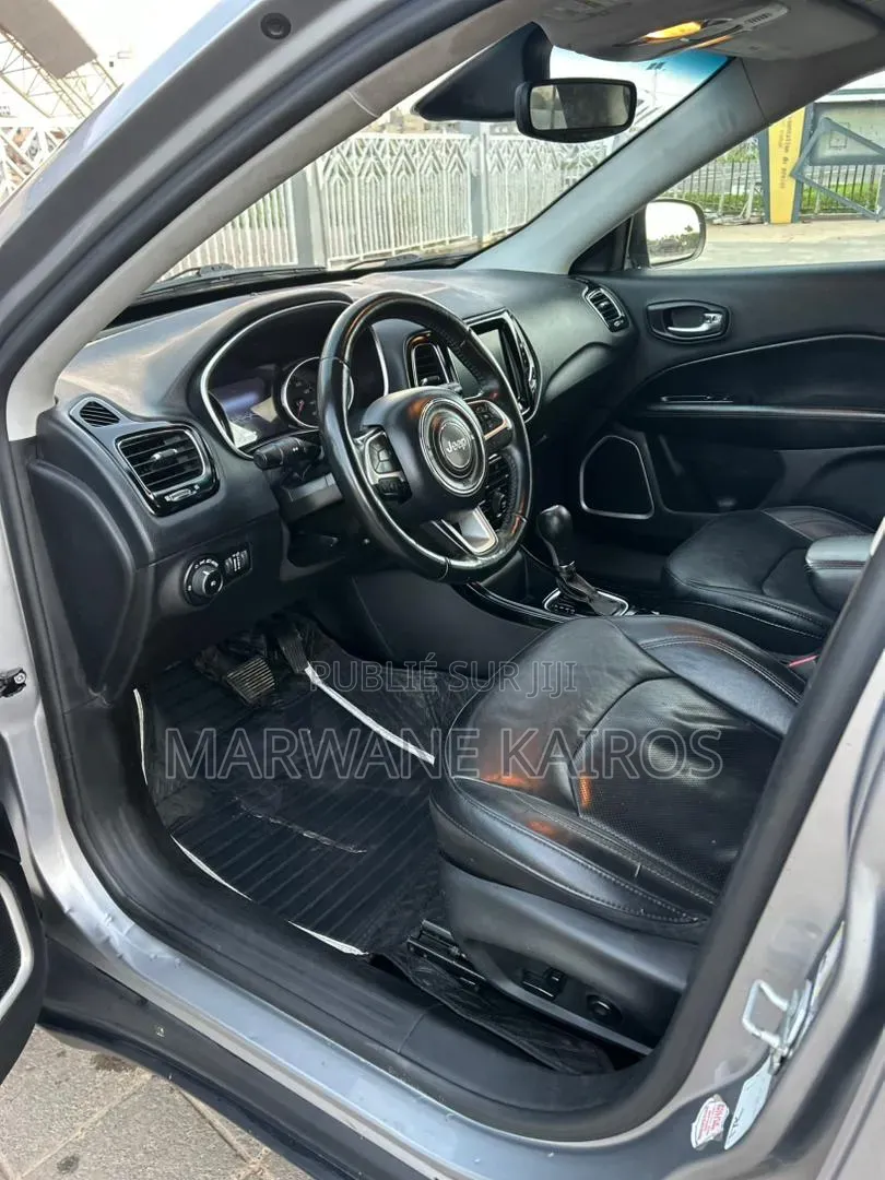 Jeep Compass 2019 Gris