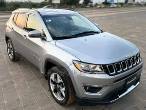 Jeep Compass 2019 Gris
