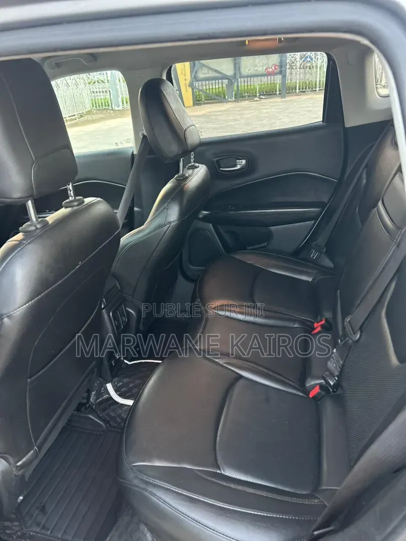 Jeep Compass 2019 Gris