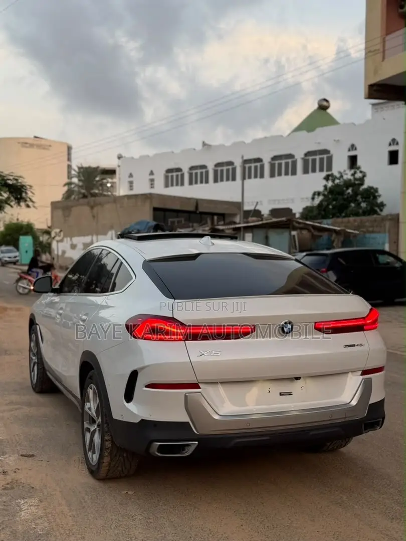 BMW X6 sDrive40i 2021 Blanc