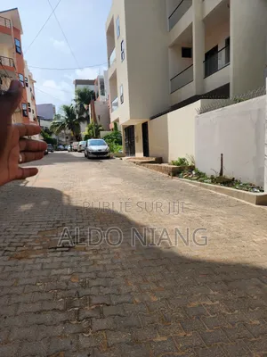 1chbre Duplex dans Limaldo Immo, Sicap-Liberté à Louer