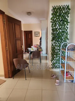 1chbre Duplex dans Limaldo Immo, Sicap-Liberté à Louer
