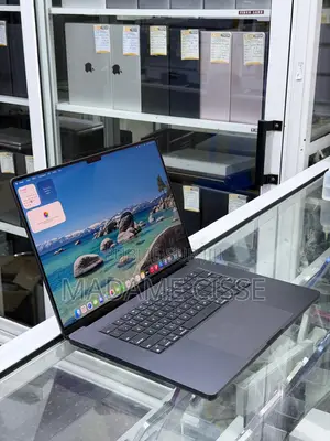 Nouveau Apple MacBook Pro 2024 M4 Pro 24GB Apple M4 Pro SSD 1T