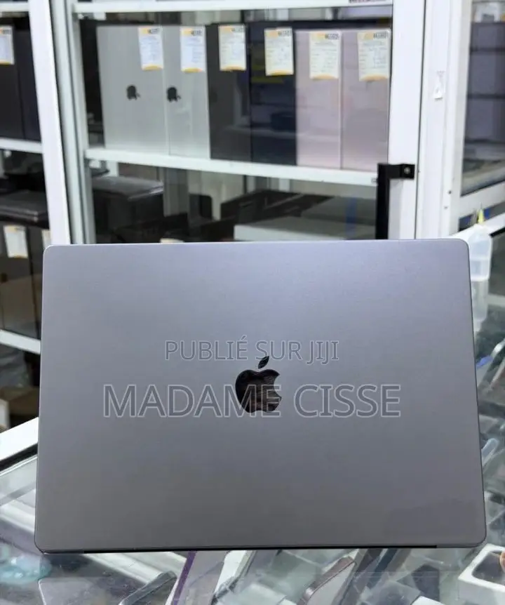Nouveau Apple MacBook Pro 2024 M4 Pro 24GB Apple M4 Pro SSD 1T
