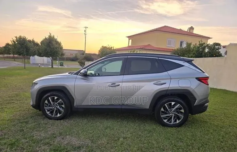 Hyundai Tucson 2024 Gris