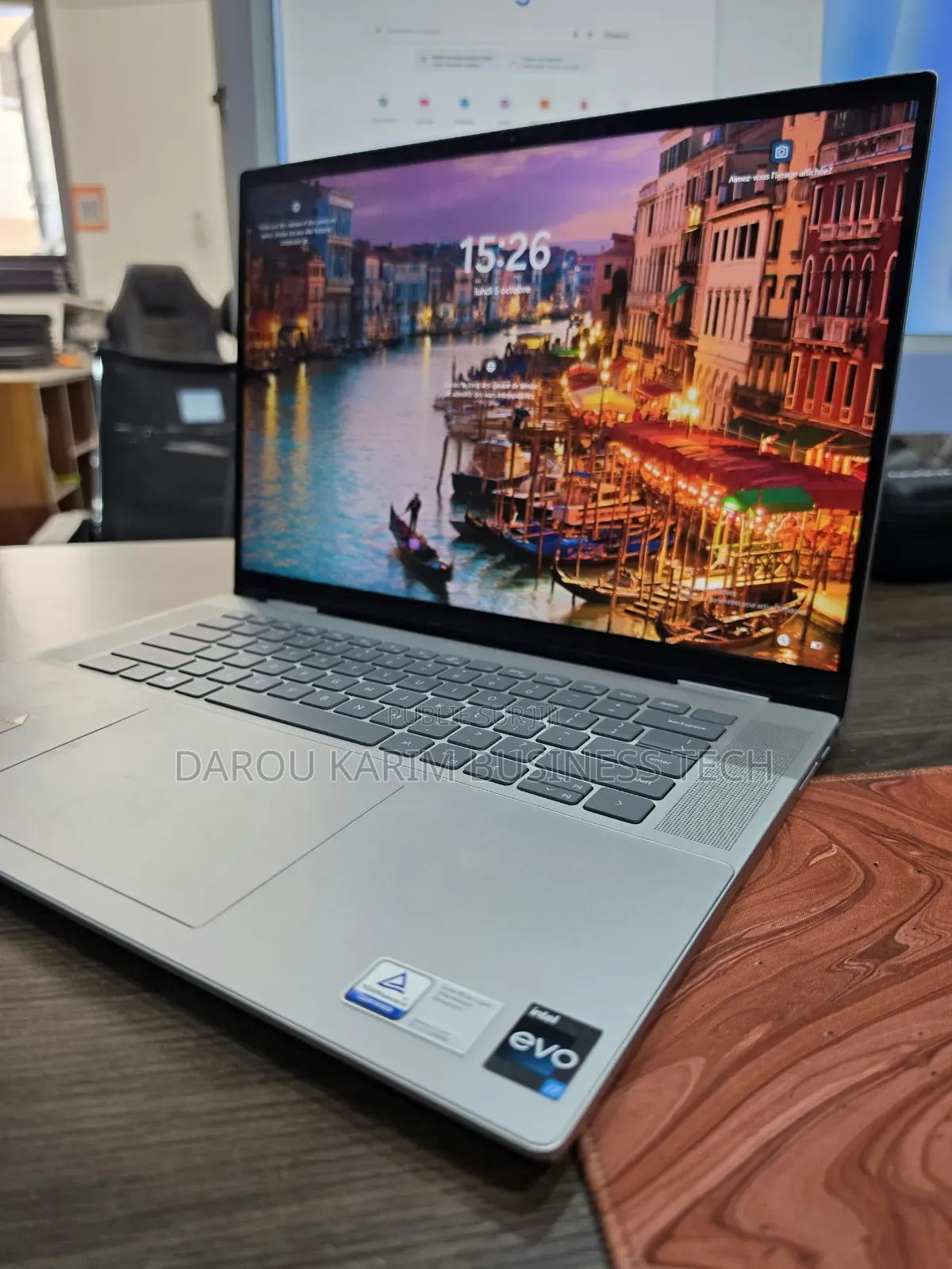 Nouveau Dell Inspiron 16 7620 2-in-1 16GB Intel Core i7 SSD 512GB