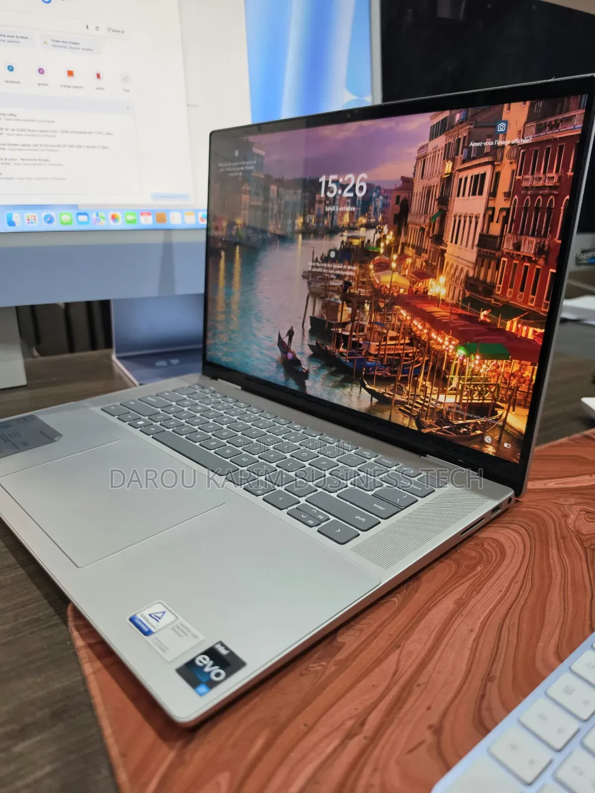 Nouveau Dell Inspiron 16 7620 2-in-1 16GB Intel Core i7 SSD 512GB