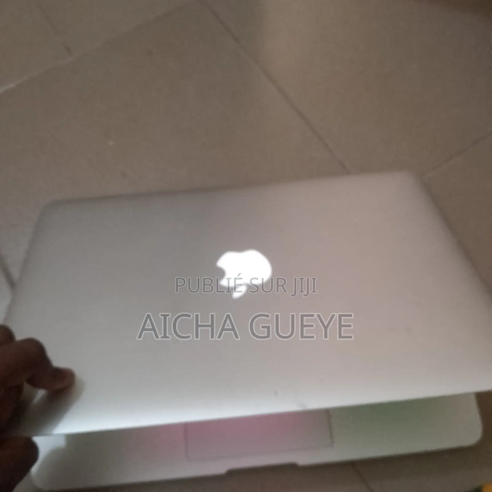 Nouveau Apple MacBook 2013 32GB Intel Core i5 HDD 128GB