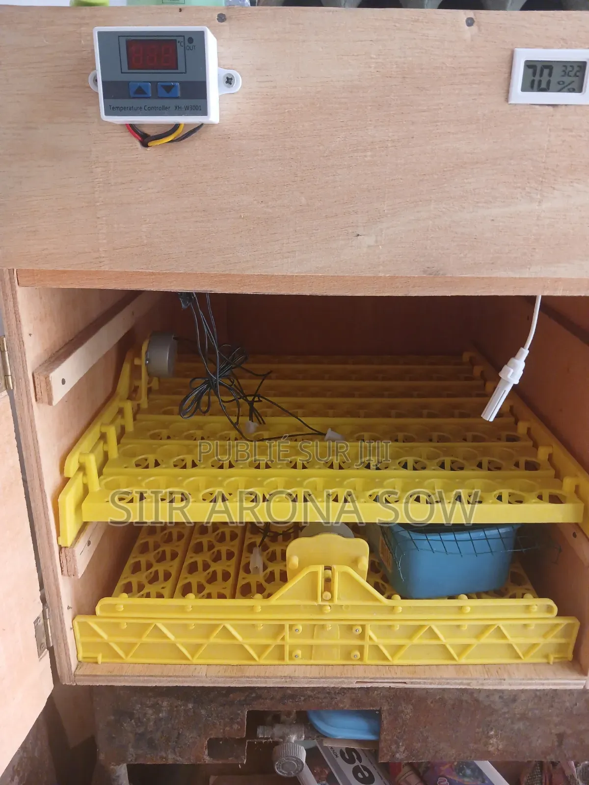 Couveuse Automatique Avec Plateau De Retournement Pour Oeuf De Cailles
