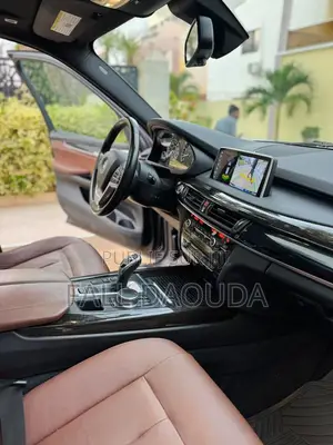 BMW X5 2018 Bleu