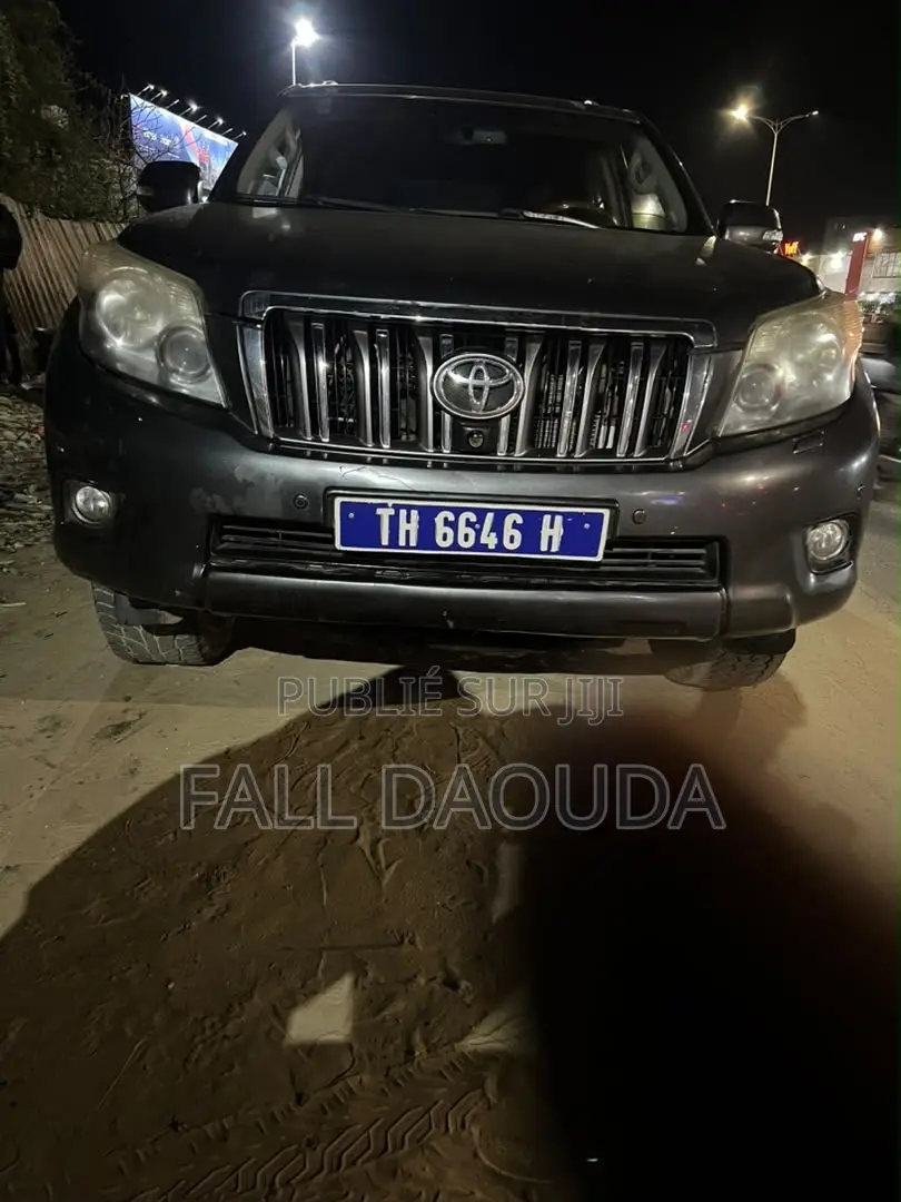 Toyota Land Cruiser Prado 2012 Noir