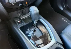 Nissan X-Trail 2017 Gris