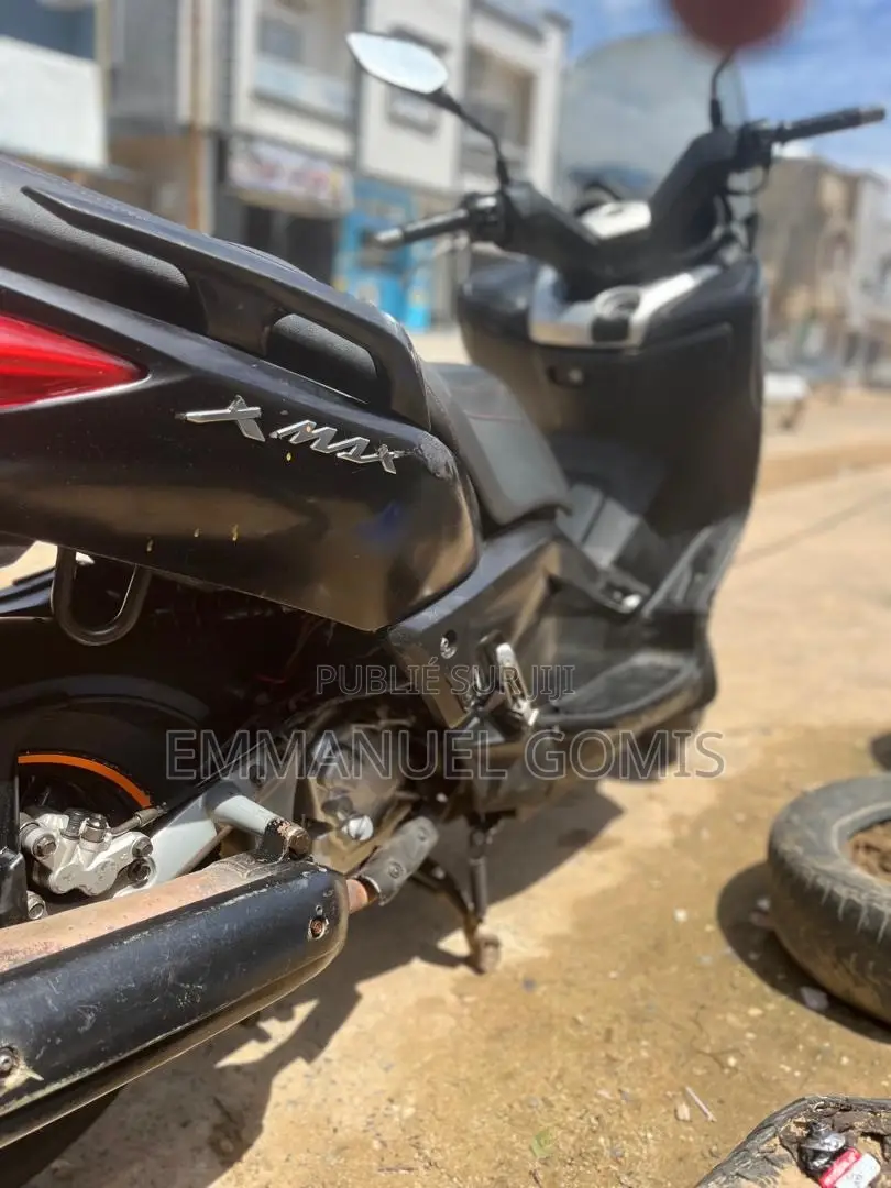 Yamaha 2012 Noir