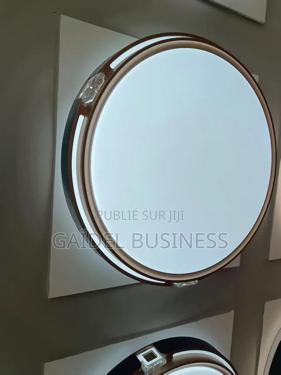 : Plafonnier LED Moderne Cadre Bois - Éclairage Chaud