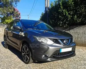 Nissan Qashqai 2015 Gris