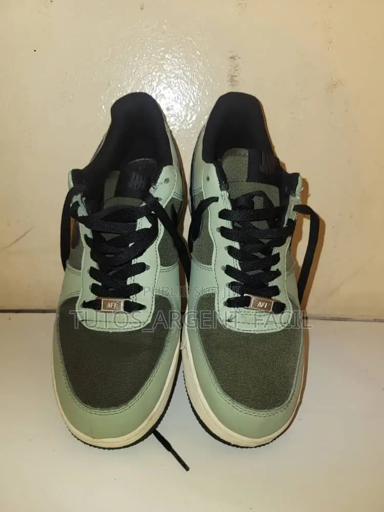 Baskets Nike Air Force 1 (Style Militaire/Kaki)