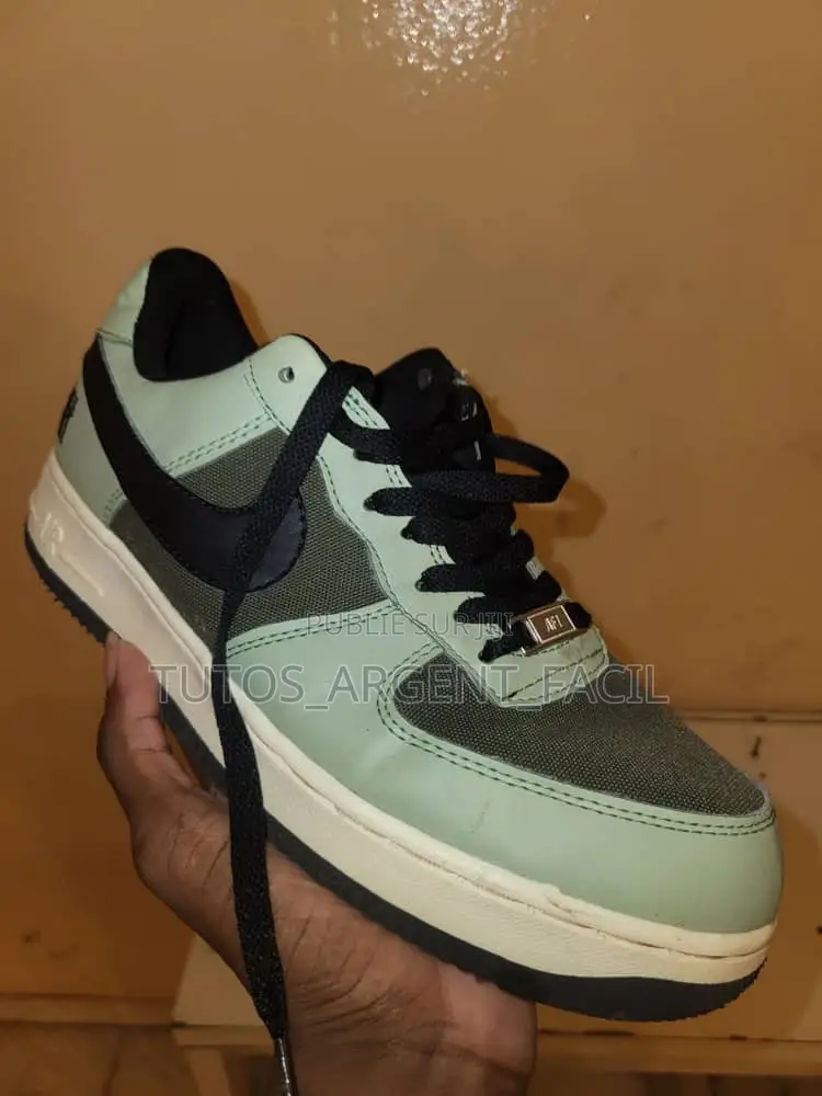 Baskets Nike Air Force 1 (Style Militaire/Kaki)