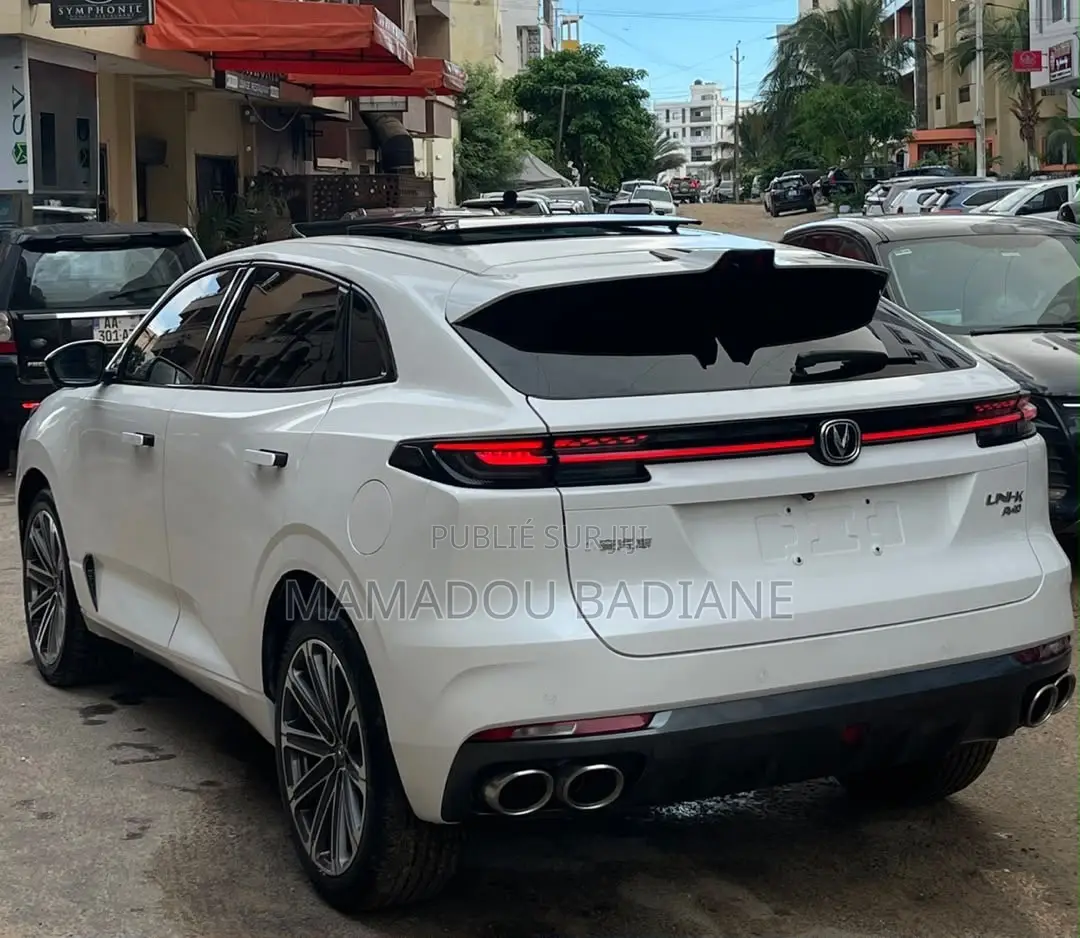 Changan UNI-K 2021 Blanc