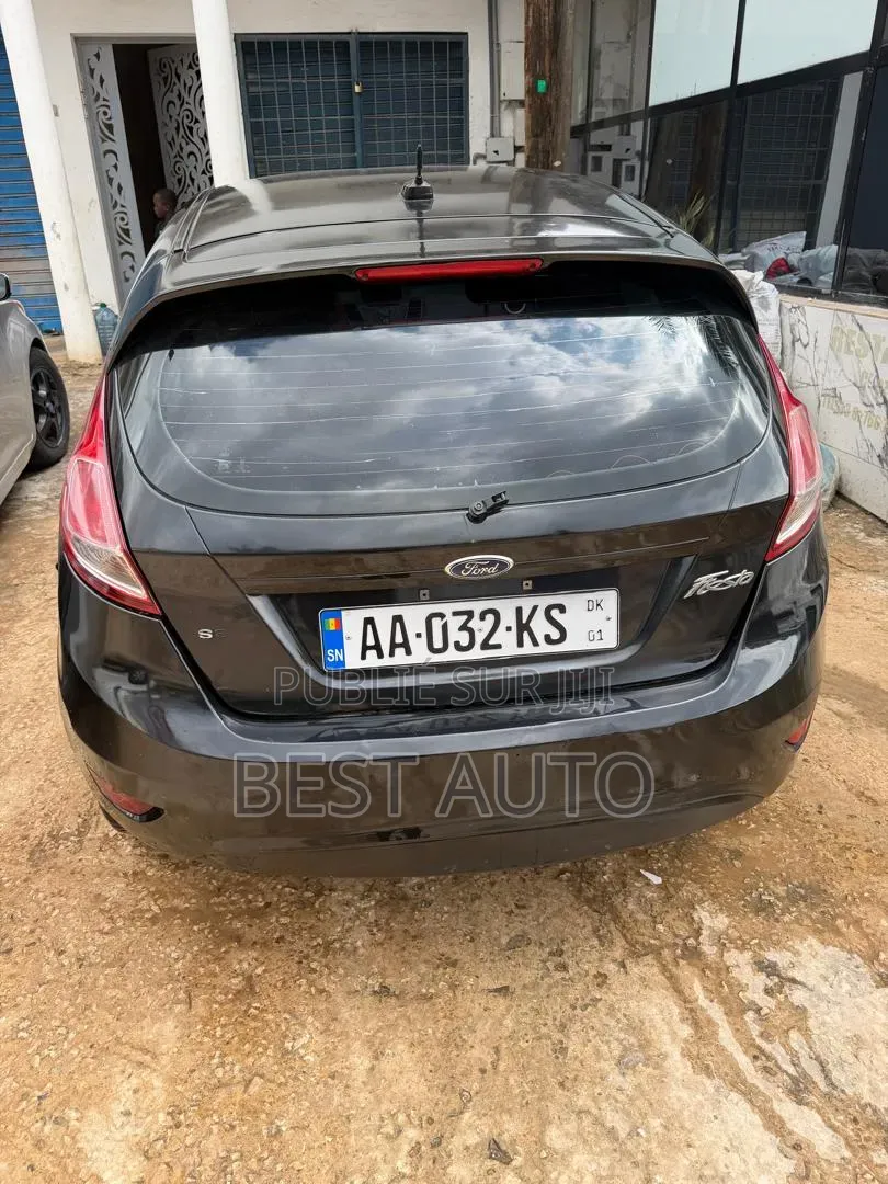 Ford Fiesta 2016 Noir