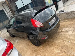 Ford Fiesta 2016 Noir