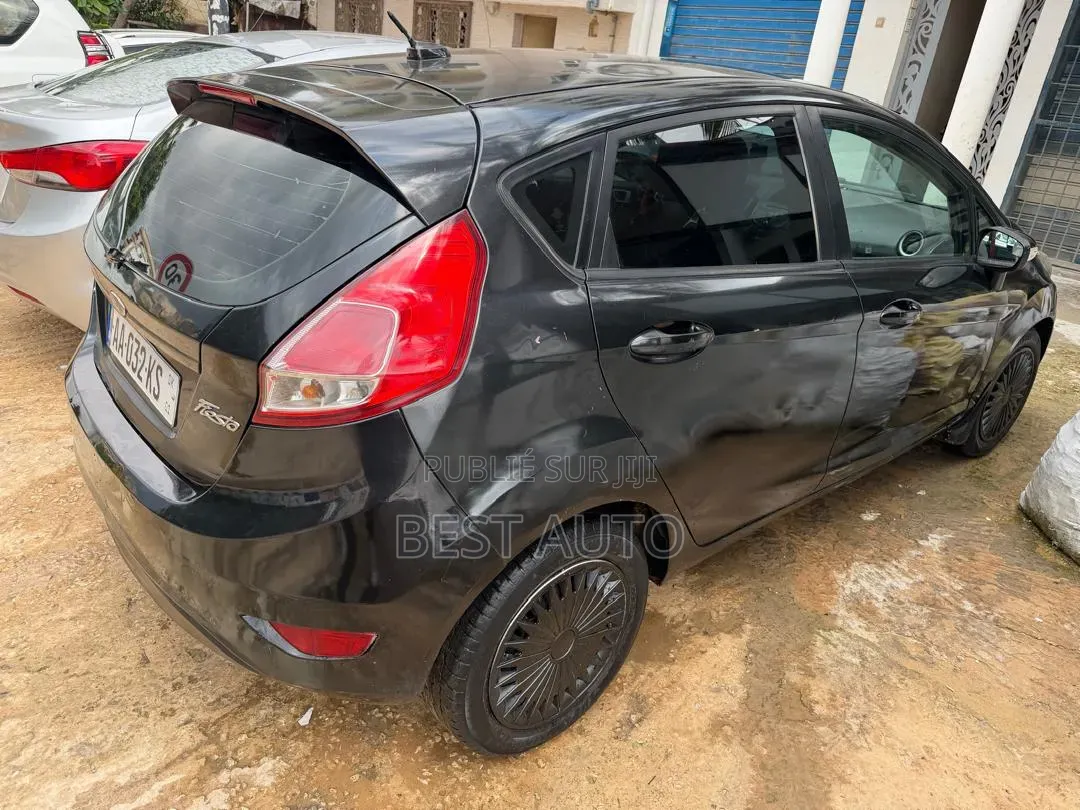 Ford Fiesta 2016 Noir