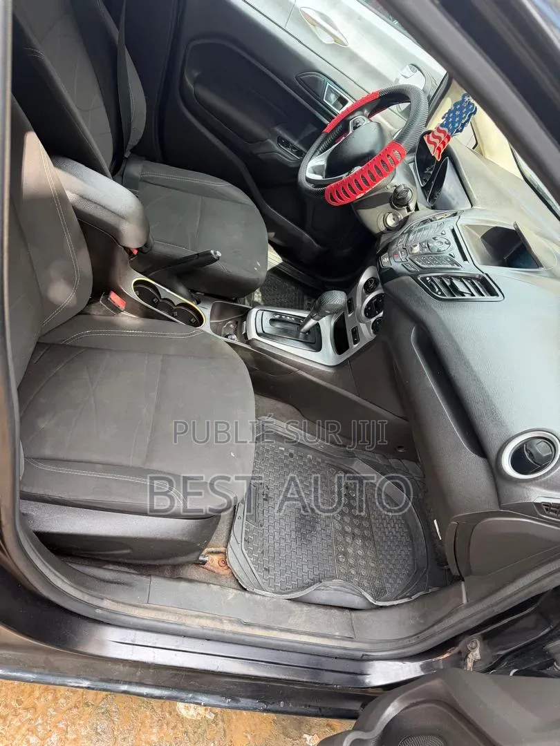 Ford Fiesta 2016 Noir