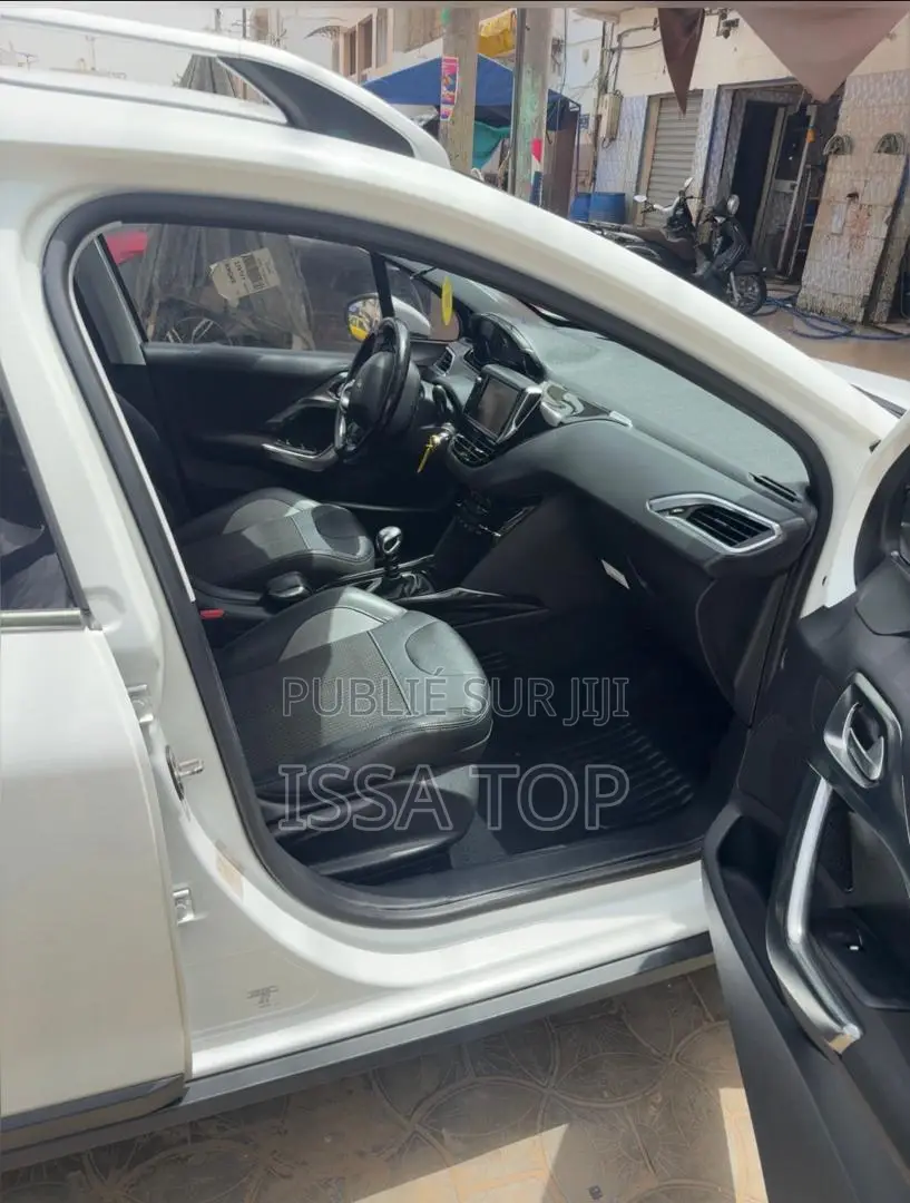 Peugeot 2008 2017 Blanc