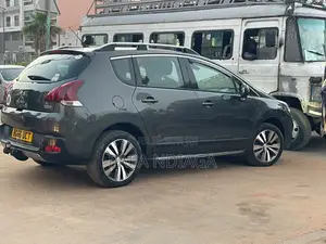 Peugeot 3008 2016 Gris