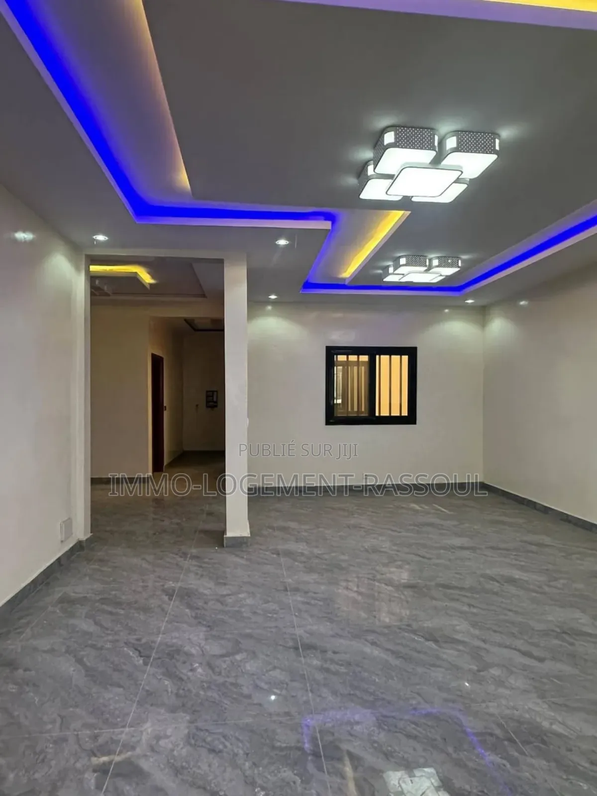 3chbre Appartement dans , Ouakam à Louer