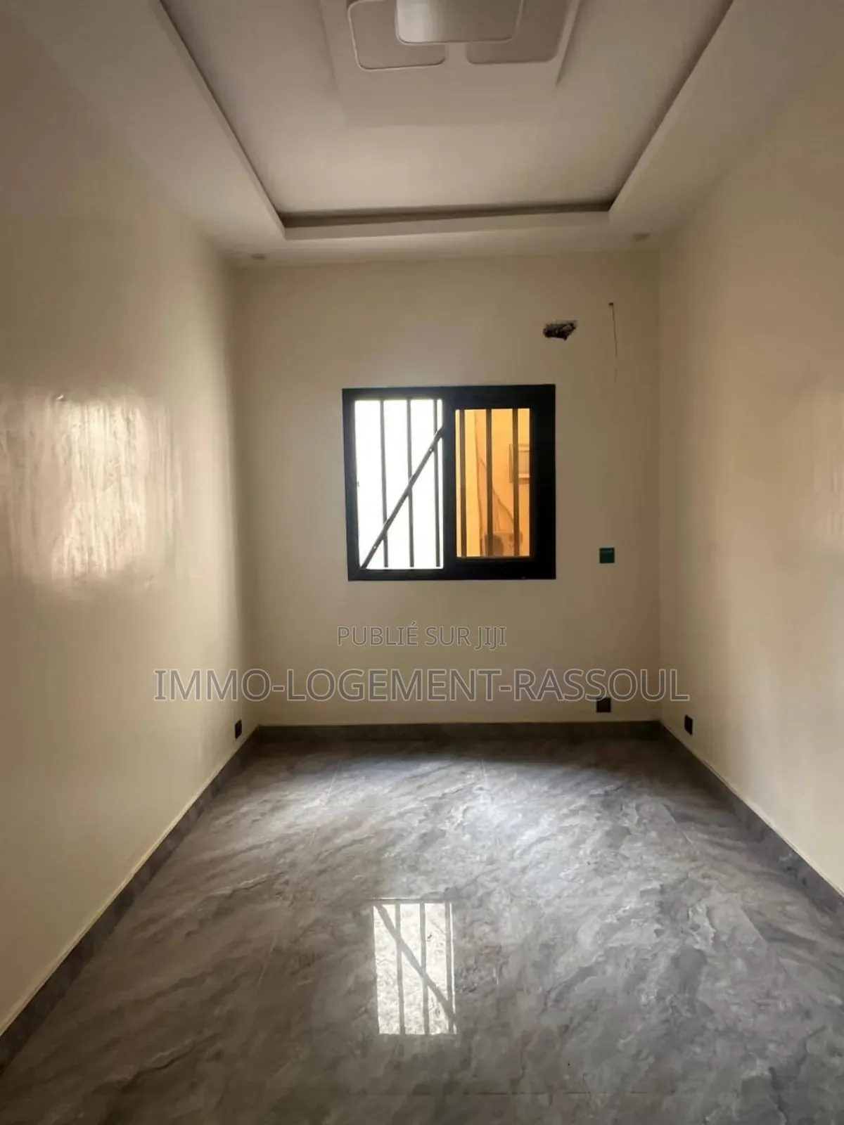 3chbre Appartement dans , Ouakam à Louer